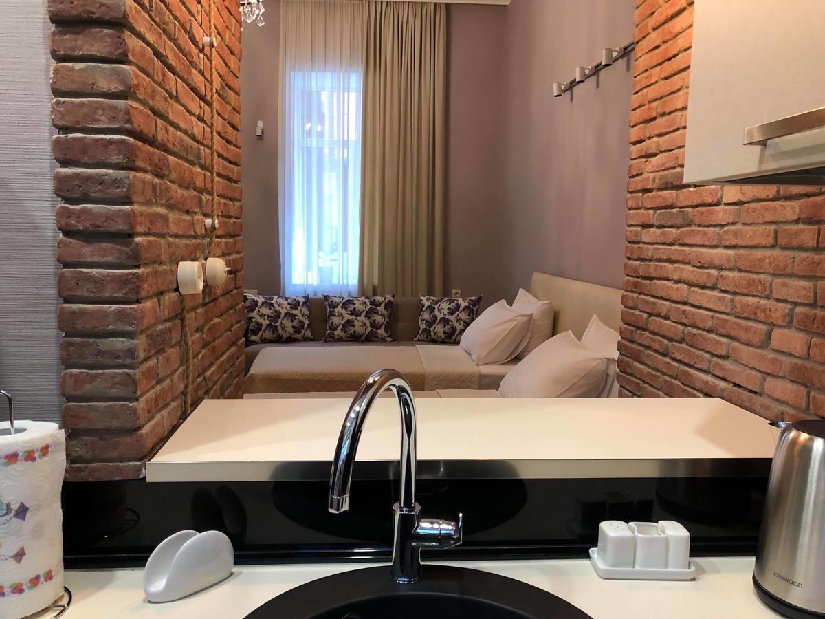 Metekhi One Room Tbilisi Ngoại thất bức ảnh