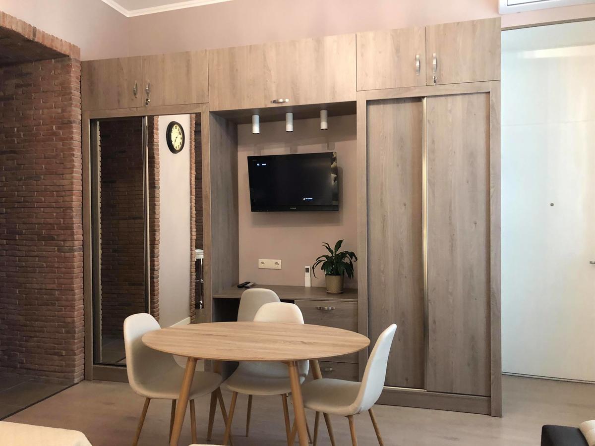 Metekhi One Room Tbilisi Ngoại thất bức ảnh