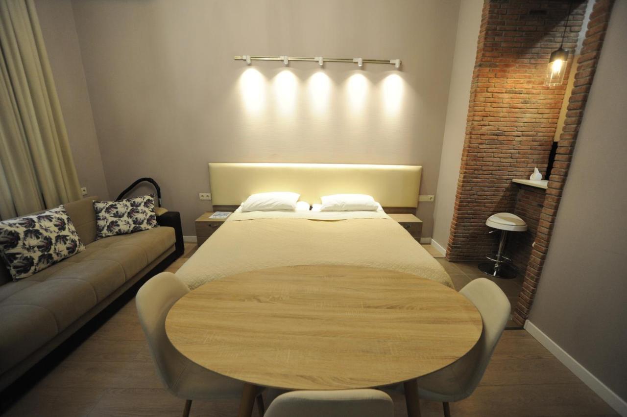 Metekhi One Room Tbilisi Ngoại thất bức ảnh