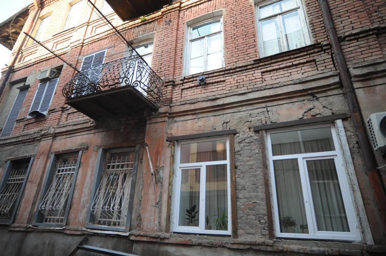 Metekhi One Room Tbilisi Ngoại thất bức ảnh